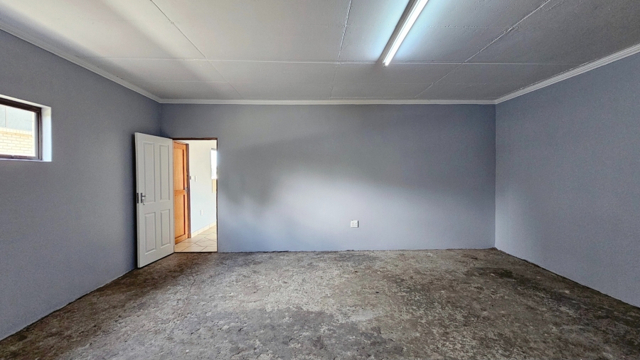3 Bedroom Property for Sale in Langenhovenpark Free State